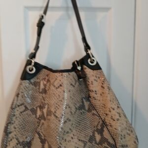 L Credi Italian Leather Shoulder Handbag